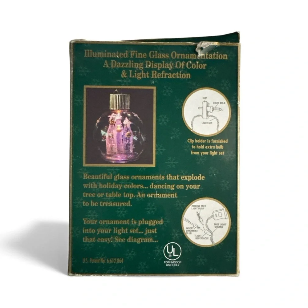 Illuminated Glass Ornament - Gold and Silver - 3 Wisemen Bearing Gifts Light Up